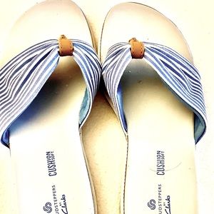 CLARKS CLOUDSTEPPERS CUSHION SIZE 5, $20, LIKE NEW, WORN ONCE